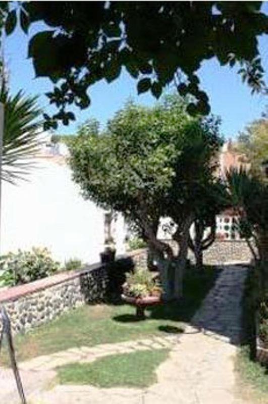 Hostal Casa Torrent Canet De Mar Exteriör bild